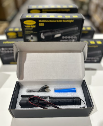Linterna led con zoom 3modo